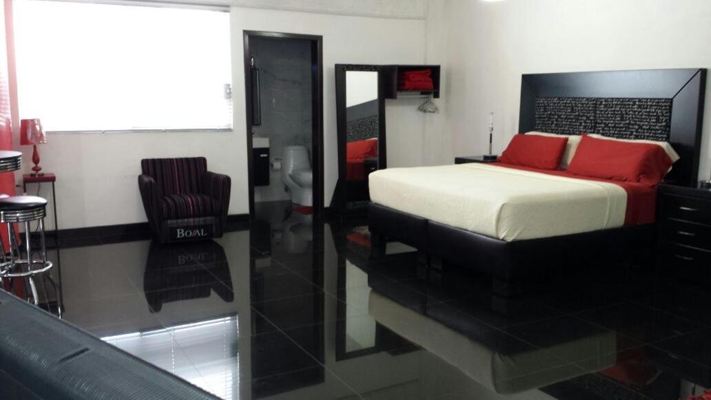 Premier Hotel Suites Ciudad Obregón Værelse billede