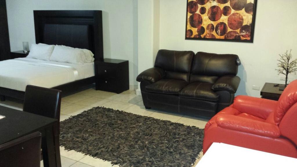 Premier Hotel Suites Ciudad Obregón Eksteriør billede